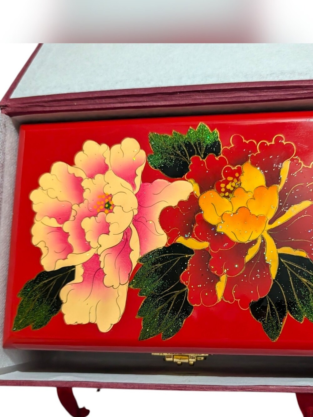 Red Lacquer Jewelry Box New